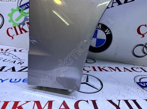 Volvo XC60 Sağ Ön Çamurluk çıkma parça