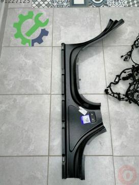 Volvo XC60 Sol Marşpiyel Sacı 31484170 çıkma parça