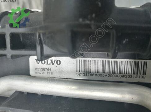 Volvo XC60 Su Radyatörü 32138766 çıkma parça