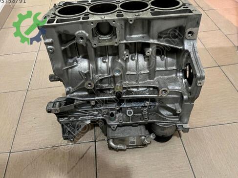 Volvo XC90 Yarım Motor 32298547 çıkma parça