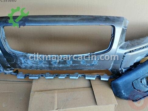 Volvo XC70 Ön Tampon çıkma parça