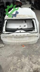 VOLVO XC90 ARKA BAGAJ KAPUT