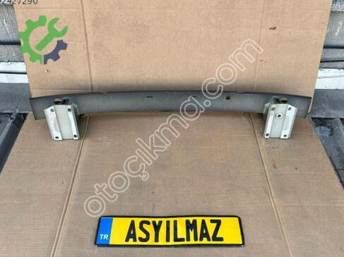 Volvo XC90 Arka Tampon Demiri 31698774 çıkma parça