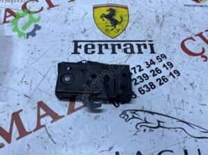 Volvo xc90 kaput kilidi sağ xc 90 çıkma yedek parça