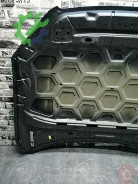 Volvo XC90 Kaput çıkma parça