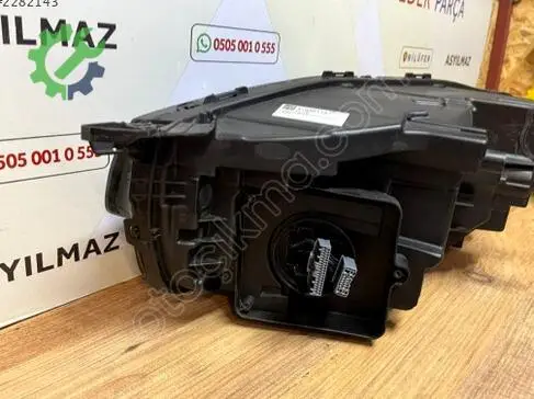Volvo XC90 Sağ Ön Far çıkma parça