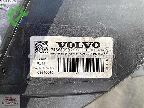 Volvo XC90 Sağ Ön Far çıkma parça