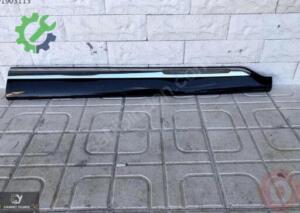Volvo xc90 sağ ön kapı bandı kaplaması çıkma parça