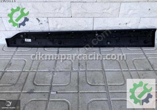 Volvo XC90 Kapı Çıtası çıkma parça