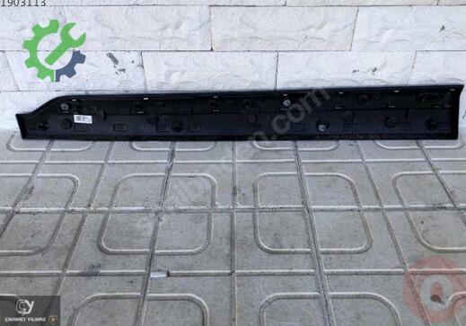 Volvo XC90 Kapı Çıtası çıkma parça