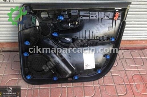 Volvo XC90 Kapı Döşemesi çıkma parça