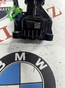 Volvo XC90 Termostat 32263962 çıkma parça