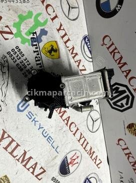 Volvo XC90 Intercooler Radyatörü 32339085 çıkma parça