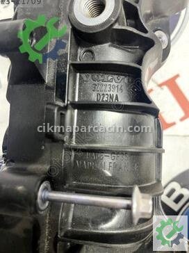 Volvo XC90 Emme Manifoldu 32223914 çıkma parça