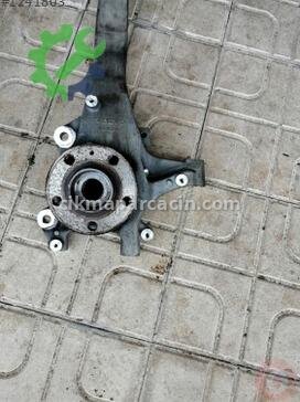 Volvo XC90 Taşıyıcı/Aks Taşıyıcı 32298139 çıkma parça