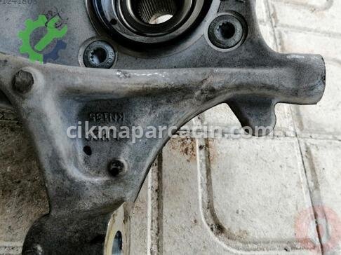 Volvo XC90 Taşıyıcı/Aks Taşıyıcı 32298139 çıkma parça