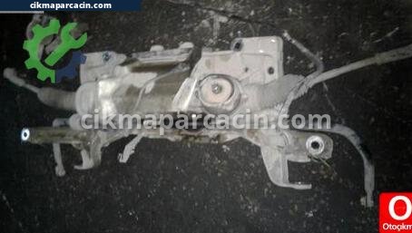 Volkswagen Jetta Travers çıkma parça