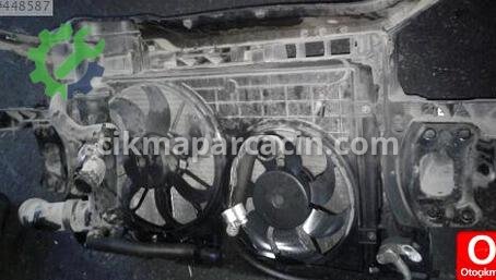 Volkswagen Jetta Klima Radyatörü çıkma parça