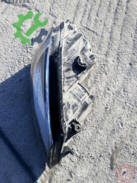 Volkswagen Jetta Sağ Ön Far çıkma parça