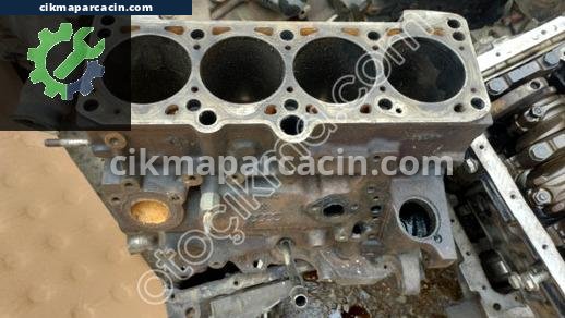 Volkswagen Passat Blok çıkma parça