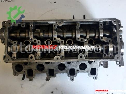 Volkswagen Amarok Silindir Kapağı 03L103373A çıkma parça