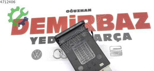 Volkswagen Bora Flaşör Düğmesi 1J0953235 çıkma parça