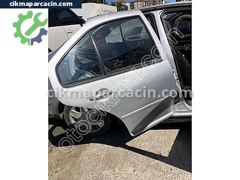 Volkswagen Bora Sağ Arka Kapı çıkma parça