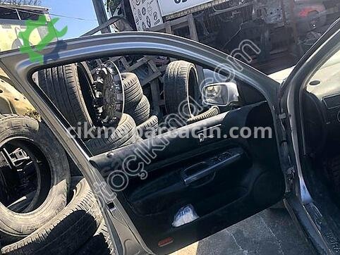 Volkswagen Bora Sol Ön Kapı çıkma parça