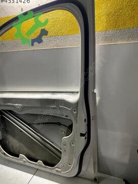 Volkswagen Caddy Sağ Ön Kapı çıkma parça