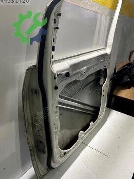 Volkswagen Caddy Sağ Ön Kapı çıkma parça