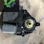 VW CADDY SAĞ ÖN KAPI CAM MOTORU ORJİNAL ÇIKMA