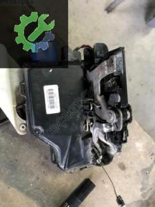 VW CADDY SAĞ ÖN KAPI KİLDİ  ORJİNAL ÇIKMA