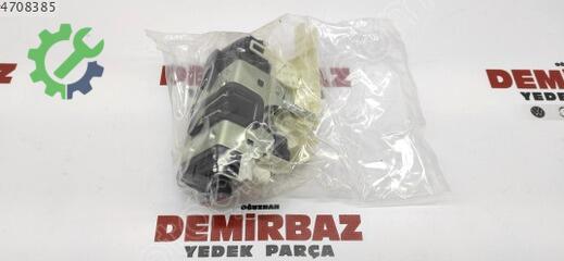Volkswagen Crafter Kapı Kilidi 2E1827506D çıkma parça