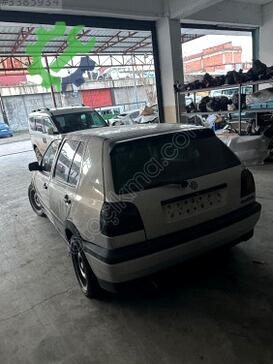 Volkswagen Golf Sol Arka Kapı çıkma parça