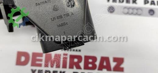 Volkswagen Golf Havalandırma Izgaraları 1J0819728C çıkma parça
