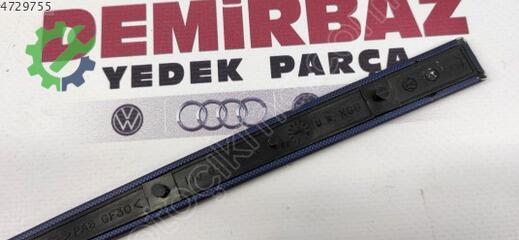 Volkswagen Bora Teyp 1J0853189A çıkma parça