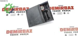 Volkswagen Golf 1997-2005 Orijinal Çıkma Küllük 1J0857961