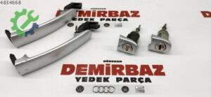 VW GOLF 4 BORA PASSAT POLO DIŞTAN AÇMA KAPI KOLU 3B0837207F