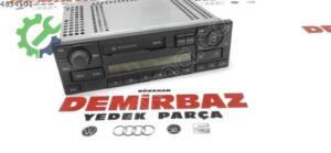 Volkswagen Golf 1997-2005 Teyp 1J0035152 Çıkma