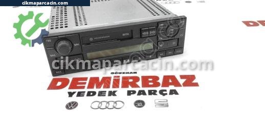 Volkswagen Golf Teyp çıkma parça