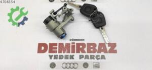 Volkswagen Golf 1999-2010 Bagaj Kilidi 1J6827297G Sıfır