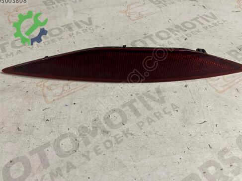 Volkswagen Golf Tampon Reflektörü çıkma parça