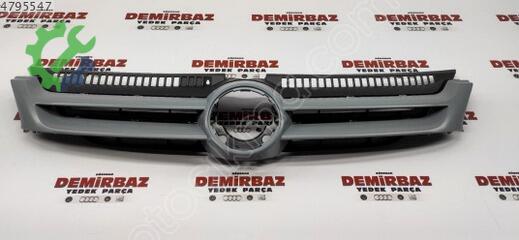 Volkswagen Golf Ön Panjur 5M0853651A çıkma parça