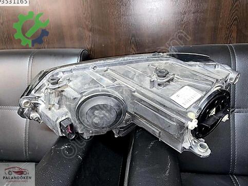 Volkswagen Jetta Sağ Ön Far çıkma parça