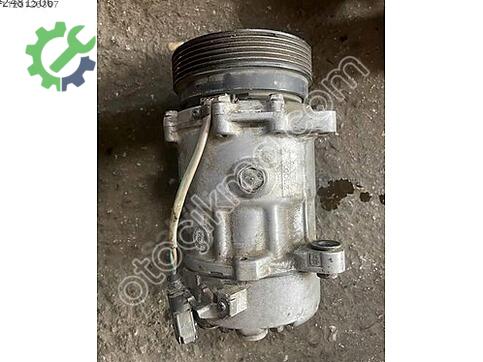 Volkswagen Jetta Klima Kompresörü çıkma parça
