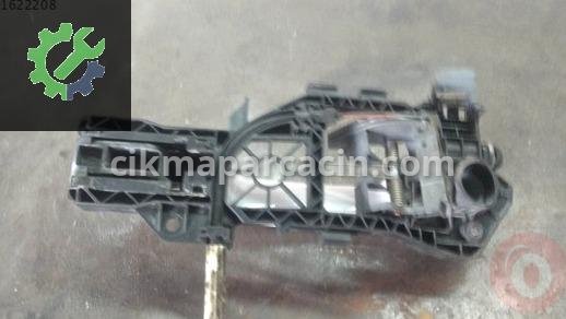 Volkswagen Passat Sağ Ön Kapı Kilidi 3C0837886J-3C0837206 çıkma parça