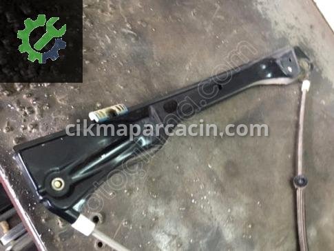 Volkswagen Passat Sağ Ön Cam Krikosu 3AA837462C çıkma parça