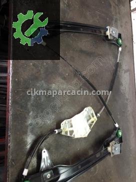 Volkswagen Passat Sağ Ön Cam Krikosu 3AA837462C çıkma parça