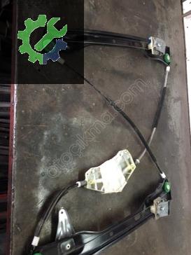 Volkswagen Passat Sağ Ön Cam Krikosu 3AA837462C çıkma parça