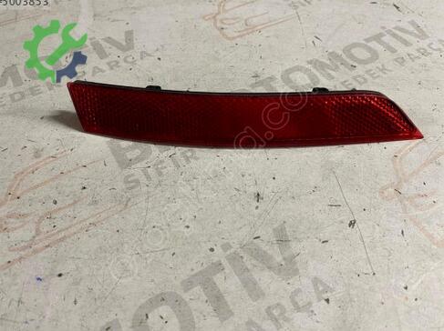 Volkswagen Passat Tampon Reflektörü çıkma parça